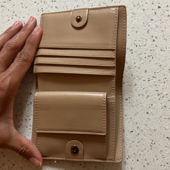 Charles and kieth wallet - Picture 2 of 4